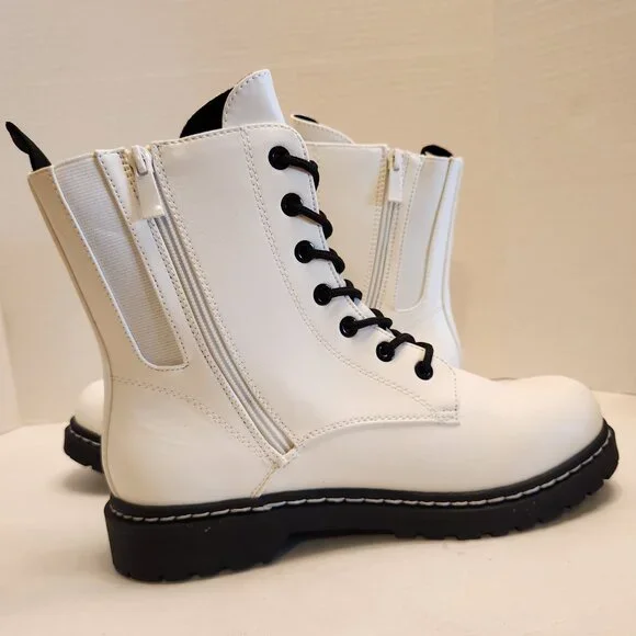 Torrid Size 10 "Stevie" White Chunky Combat Boot Black Sole & Black Laces NIB - Picture 9 of 14